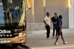(ΦΩΤΟΣ kerkida) Η άφιξη της Ανόρθωσης 