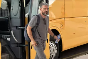 (ΦΩΤΟΣ kerkida) Η άφιξη της ΑΕΛ