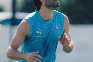 Προπόνηση με πινγκ πονγκ, ποδοτένις και άλλα! (Φώτος/Βίντεο)