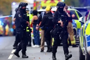 Οι αστυνομικοί πυροβόλησαν από λάθος ένα από τα θύματα της επίθεσης στο Μάντσεστερ