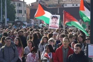 Ιταλία: Γενική απεργία και διαδηλώσεις υπέρ της Γάζας