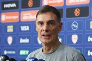 Η απάντηση του Μπαρτζώκα για την επιστροφή του Έβανς