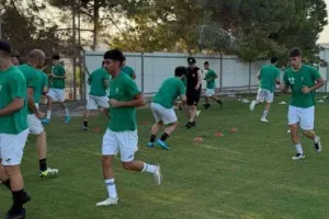 "Καλούμε όλο τον κόσμο να δώσει βροντερό παρών!"