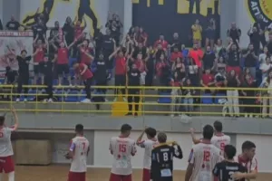(Βίντεο) "Χώμα που περπάτησα" 