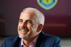 Ο ιδιοκτήτης της Μπέρνλι αγόρασε και την Εσπανιόλ