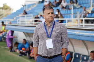 Ο Λομοτέι του έδωσε... το τρίποντο! (Φώτος)
