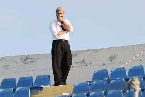 Με αγωνία...ο πρόεδρος