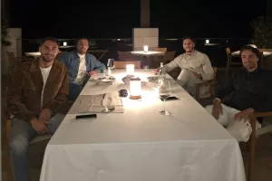 Έξοδος/Ομόνοια - Απόλλων
