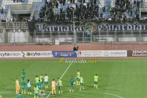Το "ευχαριστώ" με χειροκρότημα! (Φώτος kerkida) 