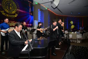 (ΒΙΝΤΕΟ Kerkida/Φώτος) Το...φινάλε στο Gala Dinner της ΑΕΛ
