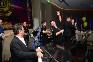 (ΒΙΝΤΕΟ Kerkida/Φώτος) Το...φινάλε στο Gala Dinner της ΑΕΛ