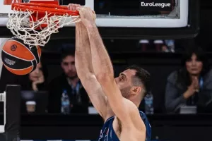 «Heart of a warrior»: Το συγκινητικό μήνυμα της Euroleague για τον τραυματισμό του Παπαγιάννη