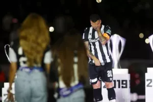 Η ιστορία του «θρύλου» Βιεϊρίνια... έρχεται - Το νέο teaser του ΠΑΟΚ