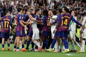Βενγκέρ: «Το clasico ήταν λίγο σαν μια μονομαχία μεταξύ ανδρών και παιδιών»