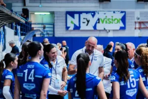 Νίκες για Απόλλων, Νέα Σαλαμίνα και Lemesos Volleyball