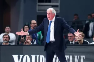 «Μη αναστρέψιμη η απόφαση του Ομπράντοβιτς να παραιτηθεί - Ψάχνει προπονητή η Παρτιζάν»