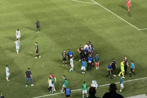 (Ομόνοια-Άρης) Πρόστιμο σε δημοσιογράφο/Καταγγέλθηκε για προσβλητική συμπεριφορά προς τους διαιτητές