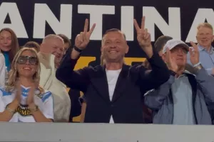 O ευτυχισμένος... Λομάκιν!
