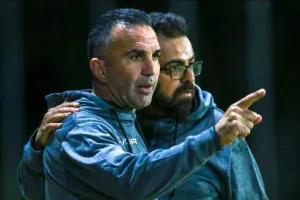 Τέλος ο Τράττος 