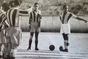 Fun Fact: Το πρώτο "αιώνιο" ήταν φιλικού χαρακτήρα!