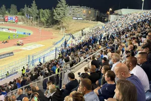 35-40 λεπτά και... Κολόσσι!
