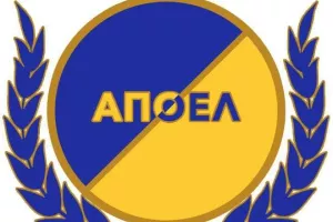 Eκατοντάδες αναρτήσεις/ΦΩΤΟΣ