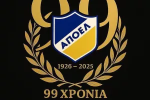 Eκατοντάδες αναρτήσεις/ΦΩΤΟΣ