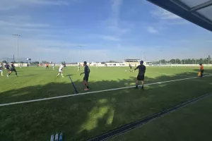 Νίκη και παραμονή στην κορυφή