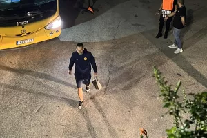 Φώτος kerkida από την άφιξη της ΑΕΛ