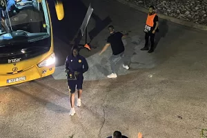Φώτος kerkida από την άφιξη της ΑΕΛ
