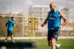 Φουλάρουν... ενόψει ΑΕΛ (Φώτος)