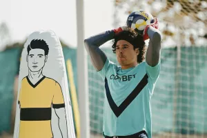 Guillermo Ochoa/ΜΗΔΕΝ