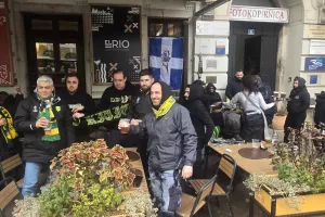 Το pre game party στην "πλατεία Jadranski" (Φώτος/Βίντεο Kerkida)