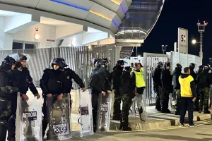 Τέσσερις συλλήψεις πριν το ΑΕΛ-Απόλλων