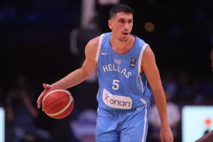 Λαρεντζάκης: Τεράστια τιμή το μετάλλιο που πήραμε, υπάρχει θετική αύρα για την συνέχεια»