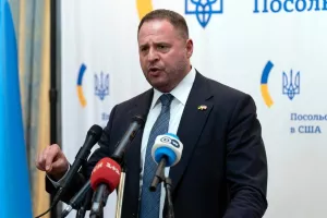 Έρευνα των αρχών κατά της διαφθοράς στο σπίτι στενού συνεργάτη του Ζελένσκι