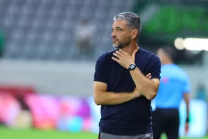 Η αποστολή του Μαρτίνς για ΑΠΟΕΛ