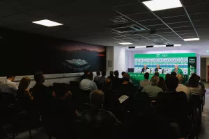 Ο Άρης για την παρουσίαση του βιβλίου (Φώτος)