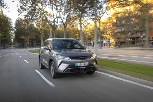 Η BYD παρουσιάζει το ATTO 2 Comfort, ένα ηλεκτρικό compact SUV μεγάλων αποστάσεων με αυτονομία έως 430km