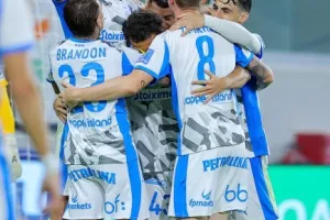 Απόλλων - ΑΕΚ: Σπουδαίο διπλό με ανατροπή και υπογραφή Χάιρο!