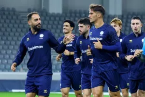 (Φώτος) Ανεβάζει ρυθμούς η Εθνική μας