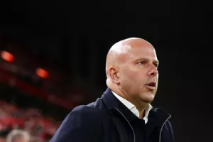 Σλοτ: «Είναι σοκαριστικό, πολύ απροσδόκητο για την ποιότητα που έχουμε»
