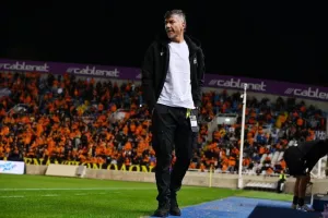 ΑΠΟΕΛ - ΑΕΛ: Ανατροπή και σπουδαίο διπλό με Μακρή στο 90+6'!