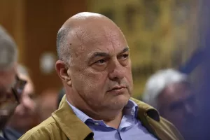 Μπέος για συνέντευξη Αλαφούζου: “Στο σπίτι του κρεμασμένου δεν μιλάνε για σχοινί”