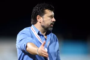  Carlos Fangueiro (1-0-4)