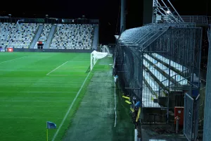 (ΒΙΝΤΕΟ Kerkida/φώτος) Σε...κλουβί οι ΑΕΚτζήδες/Κακή ορατότητα
