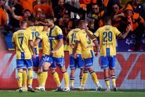 Η Ομόνοια κρατούσε τη νίκη, ο Διαμαντάκος στο 98' το μοίρασε!!