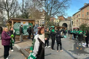 (Βίντεο-Φώτος) Πράσινη... συγκέντρωση στη Λωζάνη