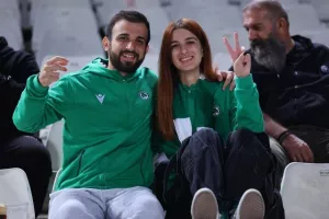 (ΦΩΤΟΣ) Ο κόσμος στο ΓΣΠ