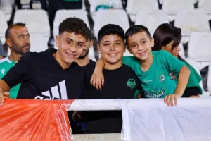 ΦΩΤΟΡΕΠΟΡΤΑΖ από τις κερκίδες στο Ομόνοια - ΑΠΟΕΛ